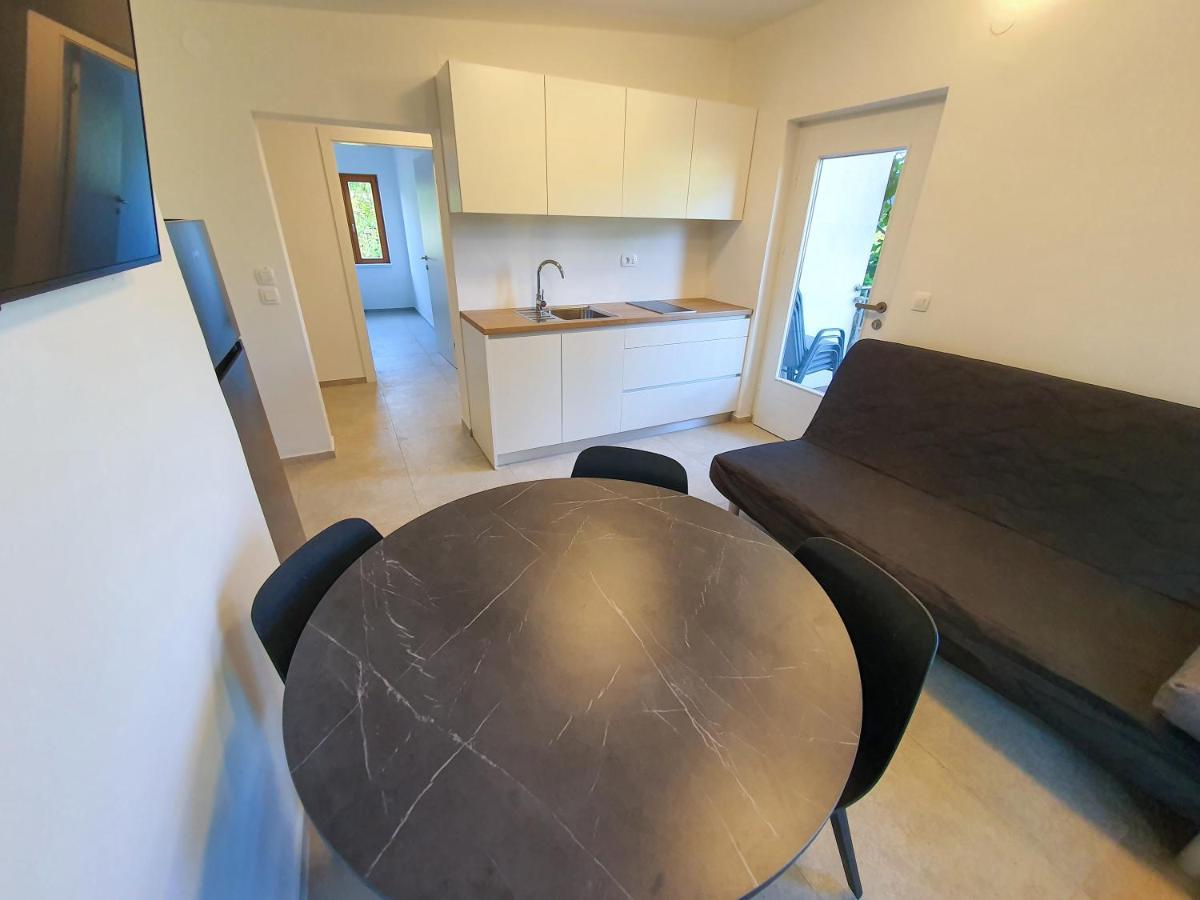 Tisa Homes 萨武德里亚 外观 照片